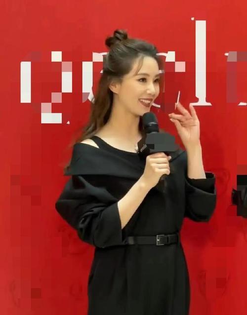 娱乐圈近期爆料顶流小花,顶流小花神秘恋情曝光,真相令人咋舌 第2张 娱乐圈近期爆料顶流小花,顶流小花神秘恋情曝光,真相令人咋舌 第2张